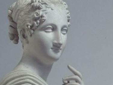 Musa Polimnia opera di Antonio Canova immagine della scultura