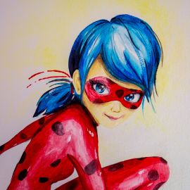 Dettaglio del viso di Lady bug rossa e blu dipinta sul muro di una cameretta di una bambina